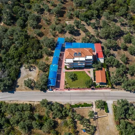 דירה Effie's House *